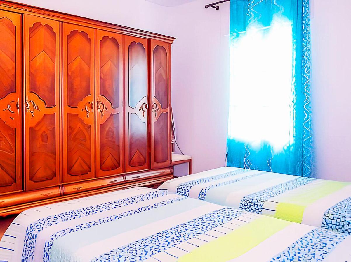 Apartment Garaje & Aire & Wifi & Solo Familias Y Parejas Conil De La Frontera
