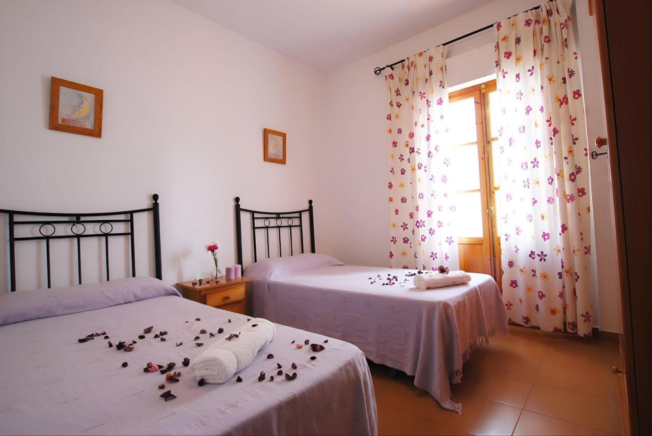 Apartment Garaje & Aire & Wifi & Solo Familias Y Parejas *