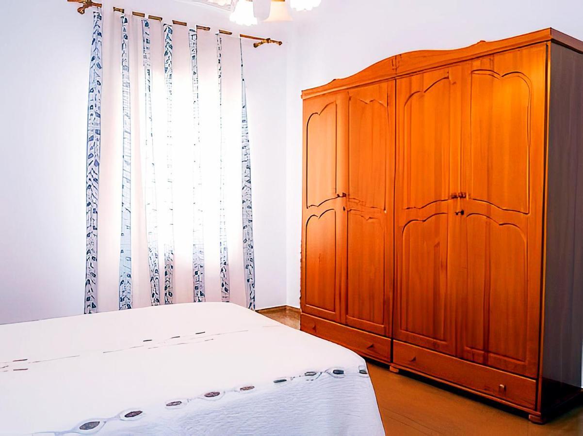 Garaje & Aire & Wifi & Solo Familias Y Parejas Apartment Conil De La Frontera